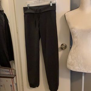 👀RARE Lululemon fold over drawstring sweatpants